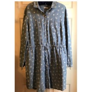 Old Navy Floral Print Denim Dress